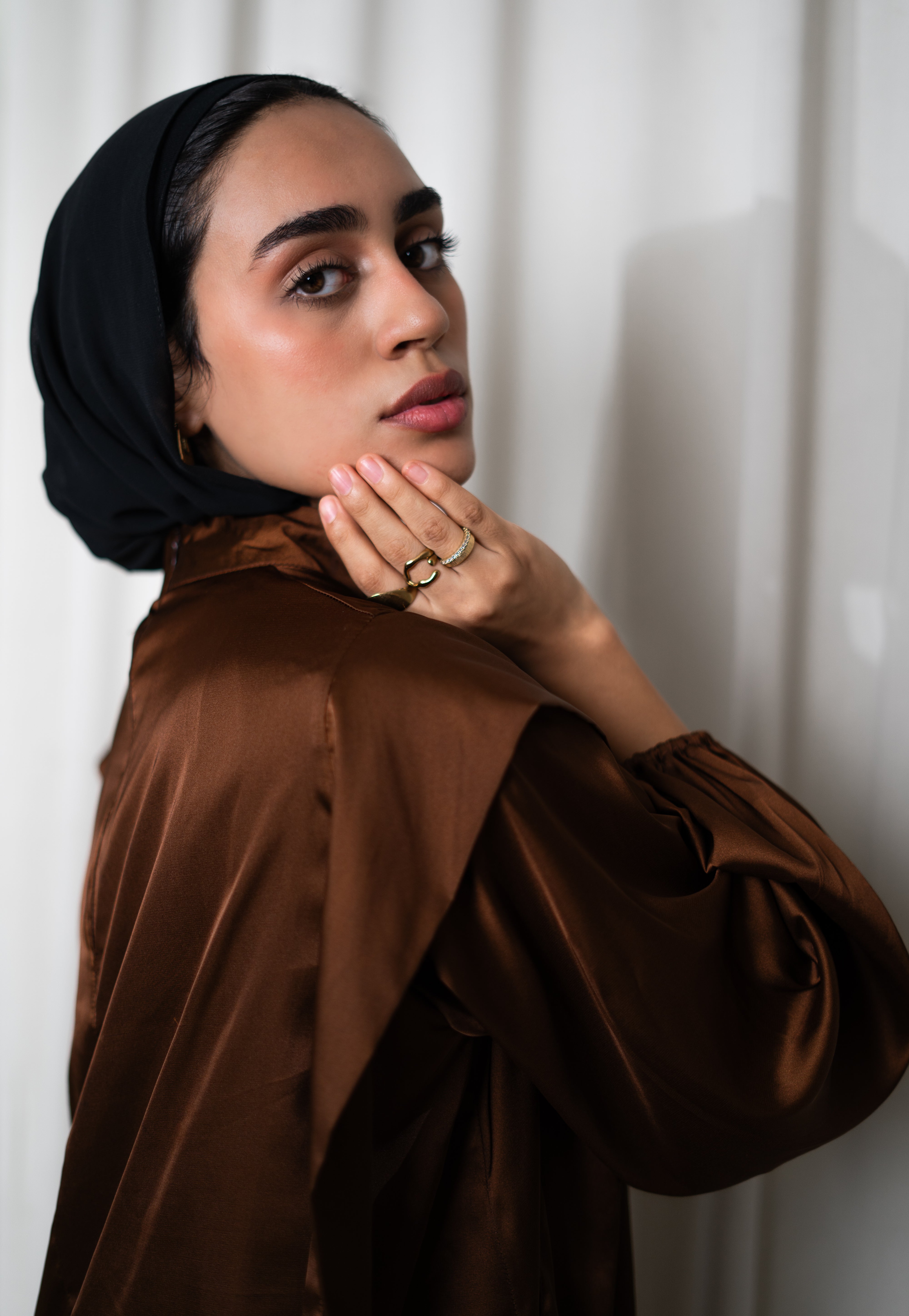 Faden draped satin co-ord set in Chocolate — Faden modest wear, image 6